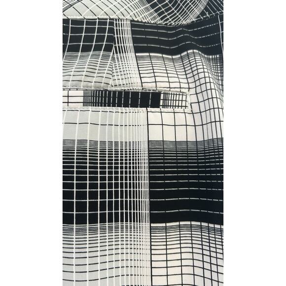 Izod Golf Ladies Sz 6 NWOT Golf Skort Zipper Pockets Golf Balls Tees Pickle Ball - Picture 3 of 6